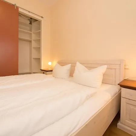 Autorenhaus App 05 Theodor Sto * Херингсдорф